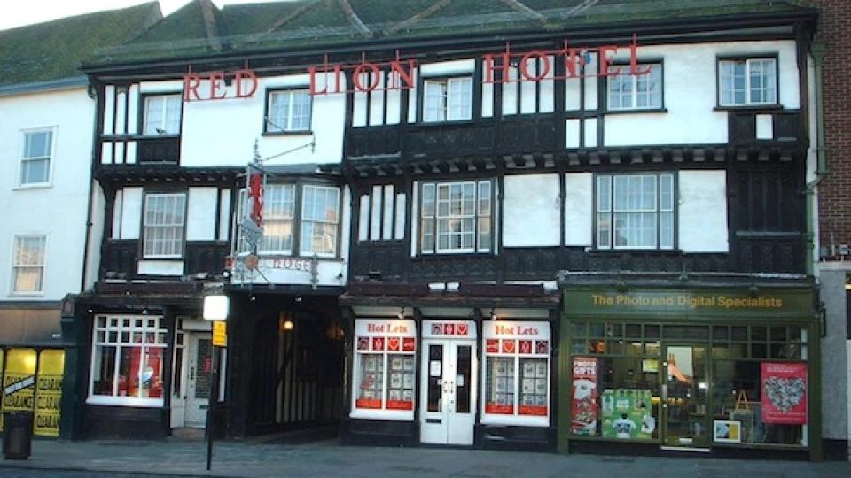 Red Lion Hotel