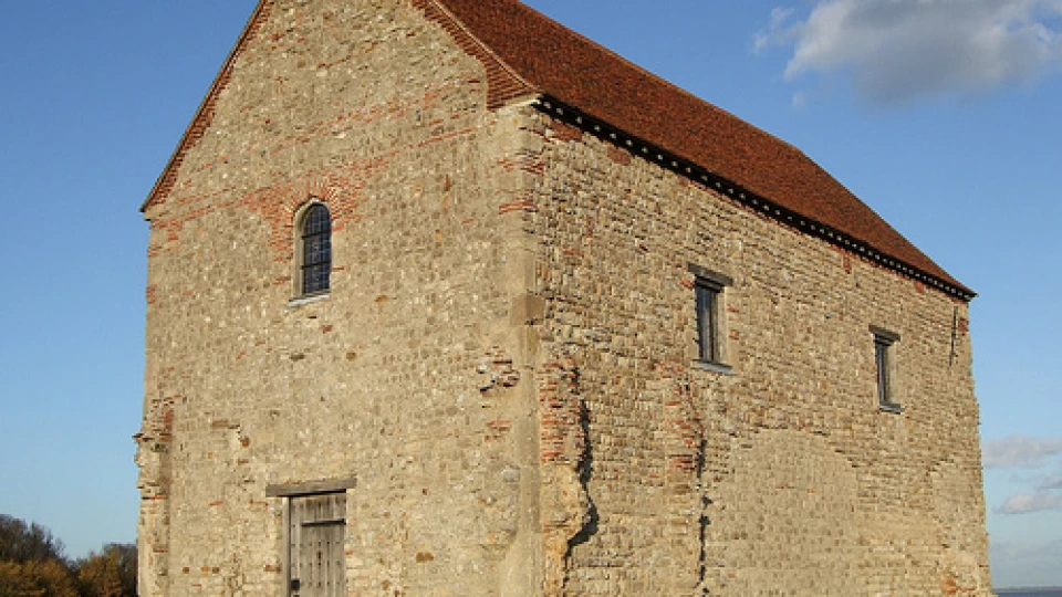 St Peter Ad Murum