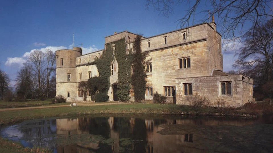 Woodcroft Castle
